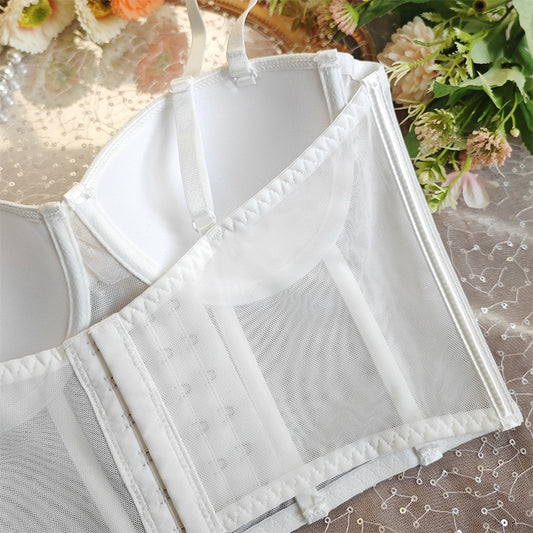 Bustiera Corset Alba cu Paiete Argintii - Eleganță și Rafinament pentru Ocazii Speciale, Stil Sexy