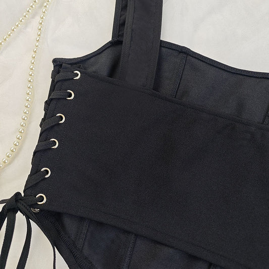 Top Corset Ajustabil cu Șireturi în Stil Negru Elegant - Combinație Perfectă de Confort și Stil Sofisticat pentru Oricare Garderobă Modernă