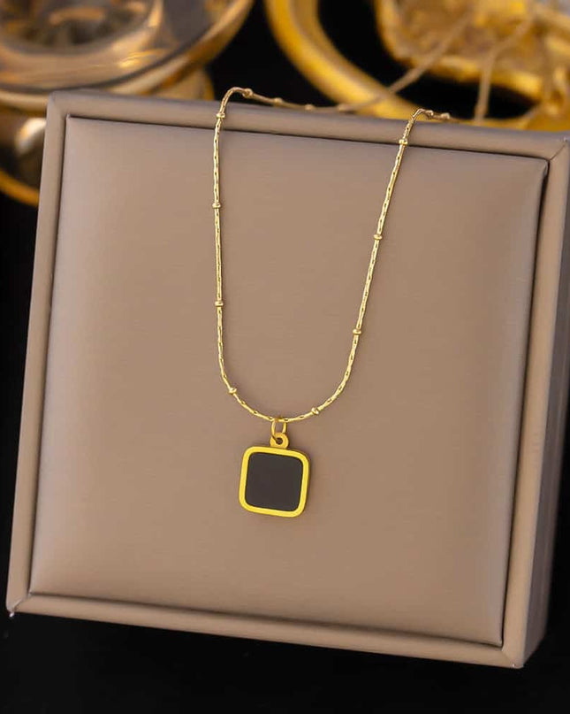 Bijuterie Eleganta - Lant Femei Cu Pandantiv Negru, Placat Aur 14k