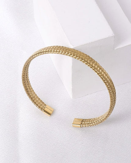 Bratara Impletita Din Otel Inoxidabil Placata Aur 18k – Stil Elegant