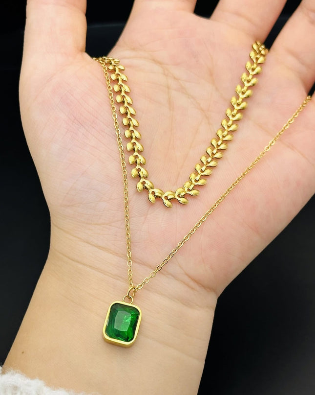 Lant Din Inox Placat Cu Aur Cu Pandantiv Piatra Verde – Colier Elegant Pentru Femei