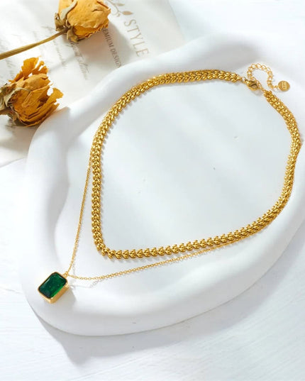Lant Din Inox Placat Cu Aur Cu Pandantiv Piatra Verde – Colier Elegant Pentru Femei