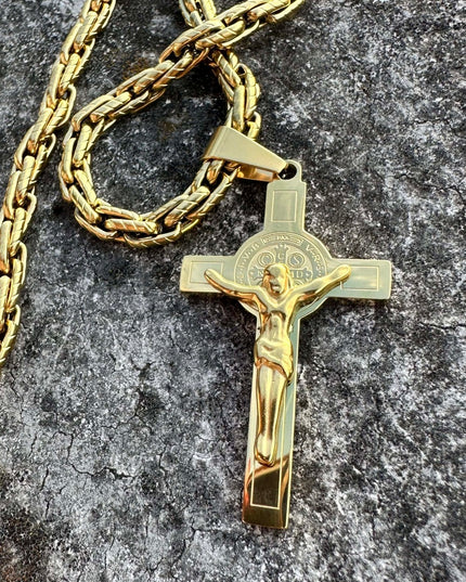 Lant Din Otel Inoxidabil Auriu Cu Cruce – Design Religios Elegant, Durabil Si Lucios