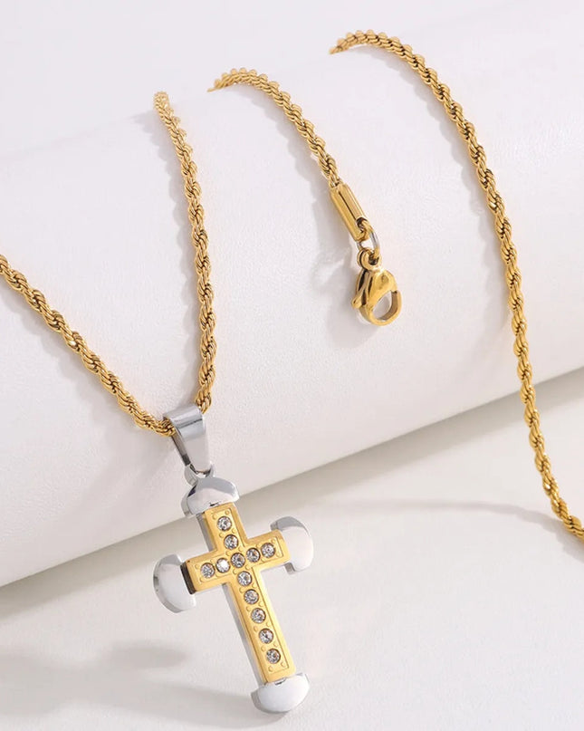 Lant Elegant Cu Pandantiv Crucifix, Placat Aur, Model Finut Si Deosebit