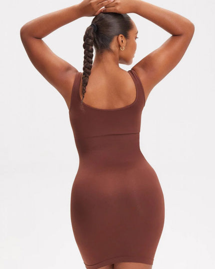 Rochie Modelatoare Scurta Cu Decoltau Patrat in Fata si Cu Spate Decoltat in U , Compresie Medie Ptr Aplatizarea Abdomenului , Culoare Maro