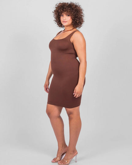 Rochie Modelatoare Scurta Cu Decoltau Patrat in Fata si Cu Spate Decoltat in U , Compresie Medie Ptr Aplatizarea Abdomenului , Culoare Maro