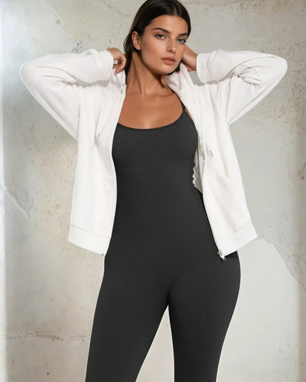 Salopeta Neagra Seamless cu Bretele Subtiri Reglabile și Susținere Abdominală – Modelatoare si Comfort Fit ptr Sala