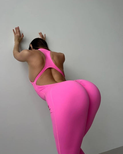 Salopetă Sport Magenta Lungă cu Design Unic Spate Gol - Perfectă pentru Fitness, Yoga și Activități Casual