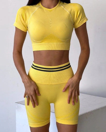 Set Sport Din Două Piese, Top Și Pantaloni Scurți, Galben Neon, Cu Bandă Elastică Și Design Respirabil Confort În Activități Sportive Și Alergare