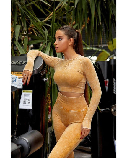 Set Sport Galben Mustar Din Doua Piese Cu Bluza Si Colanti , Cusatura Incretita Si Contur Push-Up Pentru Evidentierea Feselor