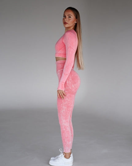Set Sport Roz Deschis Din Doua Piese Cu Bluza Si Colanti, Cusatura Incretita Si Contur Push-Up Pentru Evidentierea Feselor