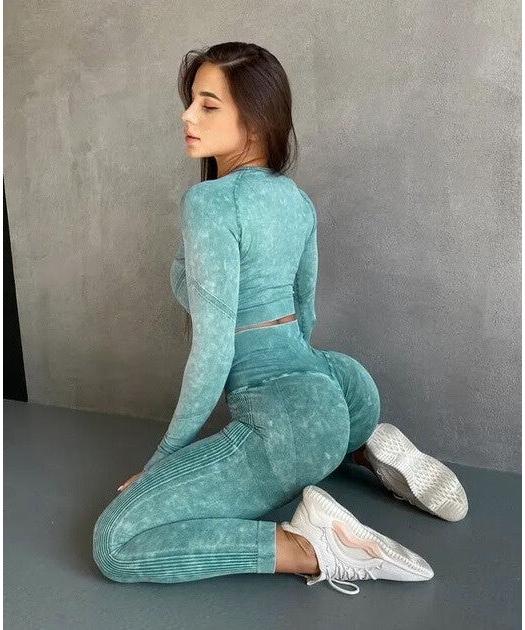 Set Sport Verde Pastel Din Doua Piese Cu Bluza Si Colanti , Cusatura Incretita Si Contur Push-Up Pentru Evidentierea Feselor